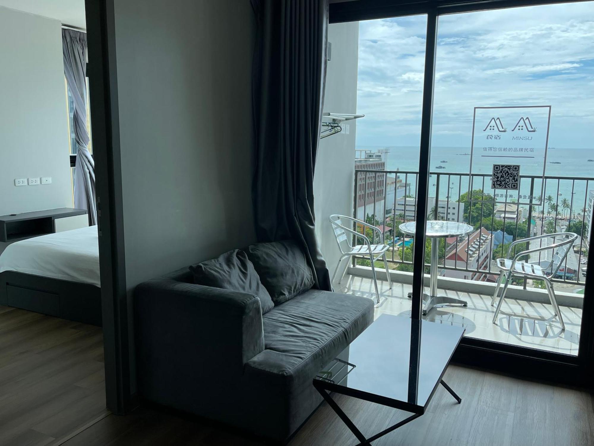 Appartement The Base Pattaya By Feng Extérieur photo