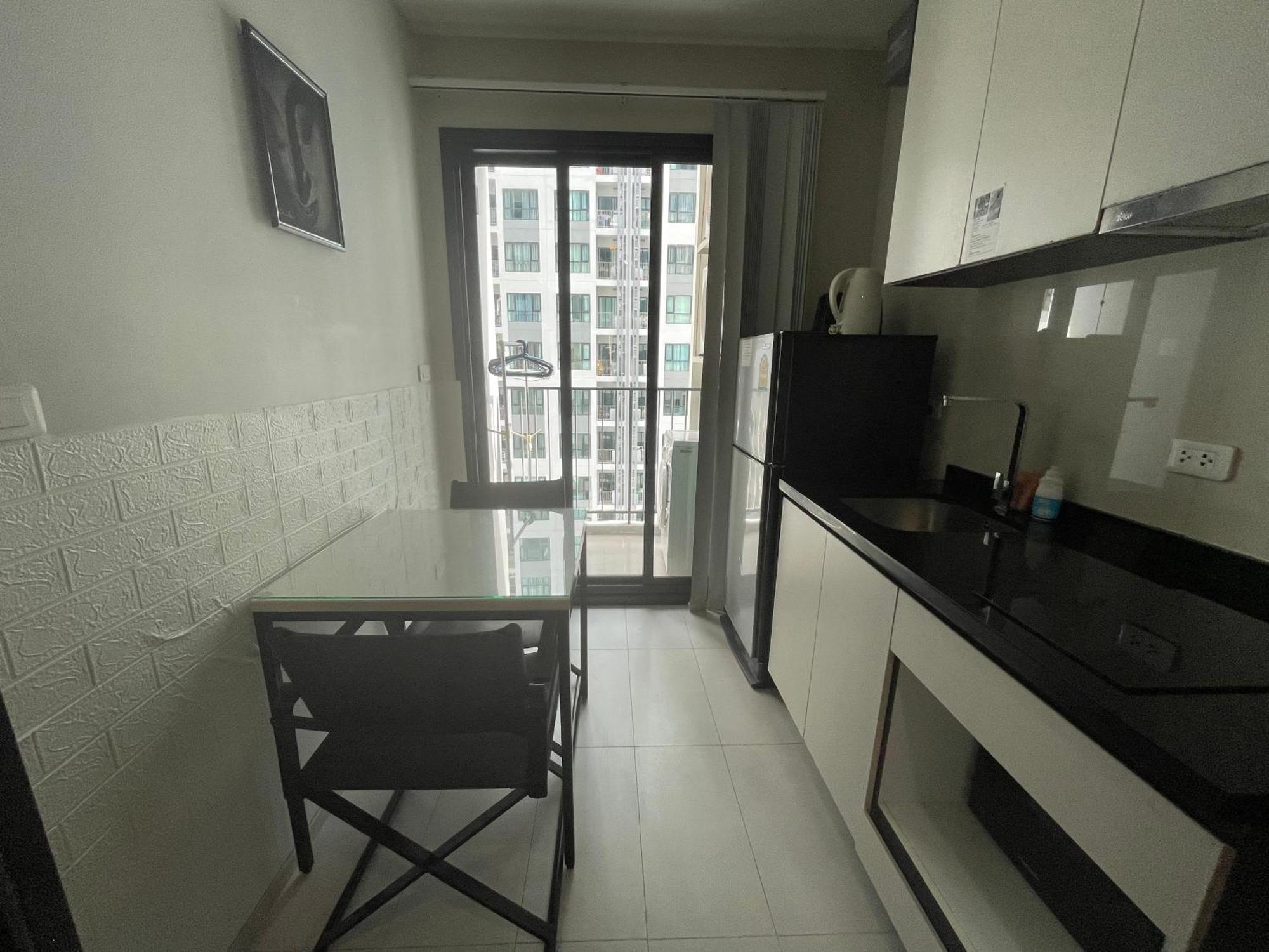 Appartement The Base Pattaya By Feng Extérieur photo